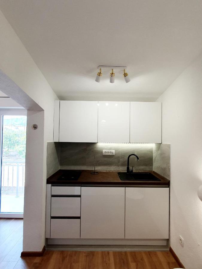White House Apartments Dugi Rat Εξωτερικό φωτογραφία