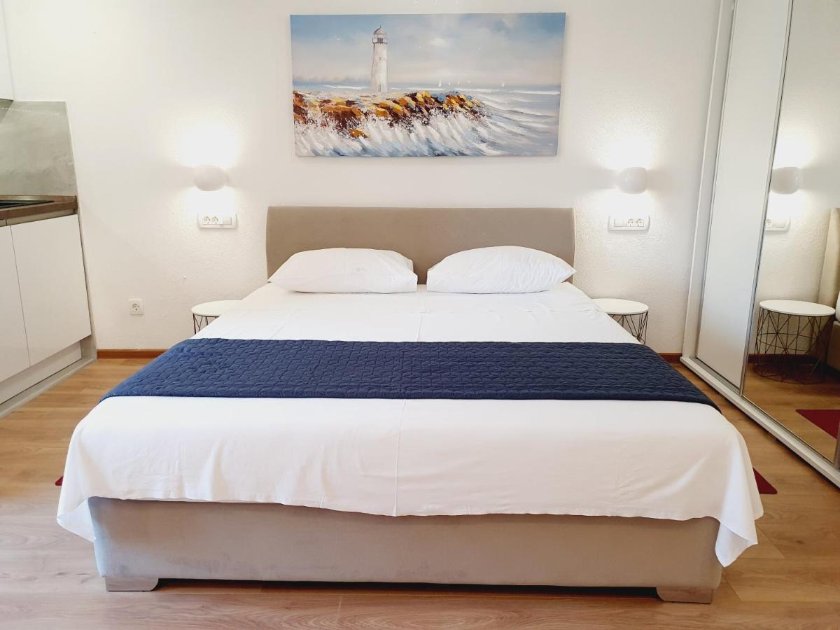 White House Apartments Dugi Rat Εξωτερικό φωτογραφία
