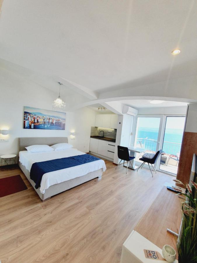 White House Apartments Dugi Rat Εξωτερικό φωτογραφία
